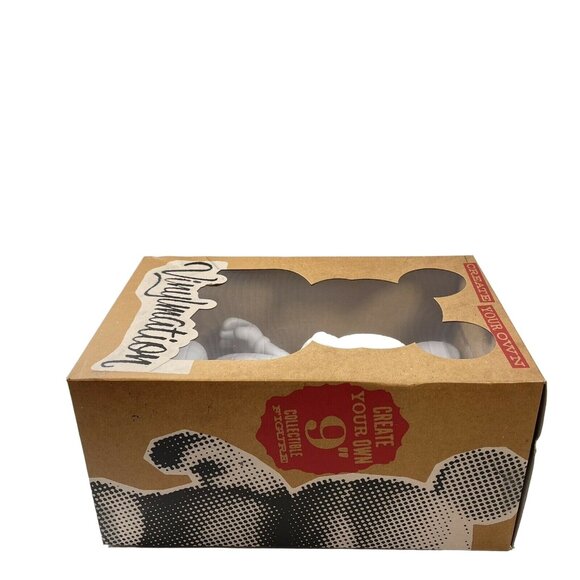 Disney Vinylmation Create Your Own Blank Mickey Mouse White New In Box RARE 9" - Picture 4 of 11